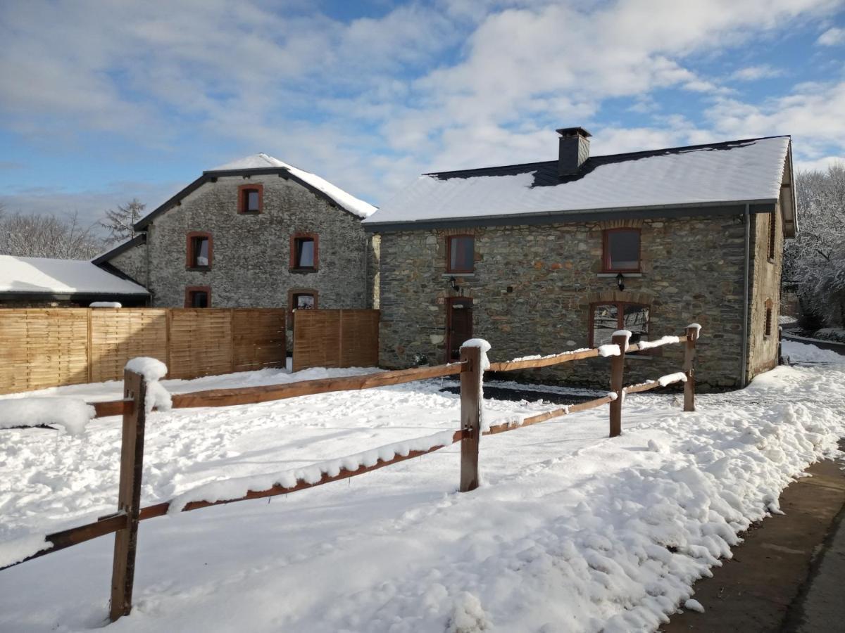 Gite Le Cheval Ardennais Gouvy Exterior foto